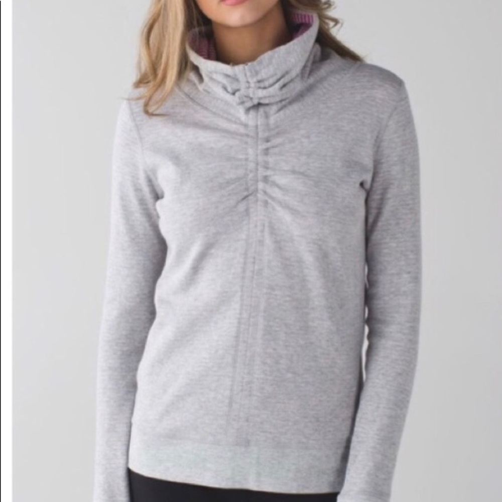 FINAL SALE! Lululemon in a cinch pullover